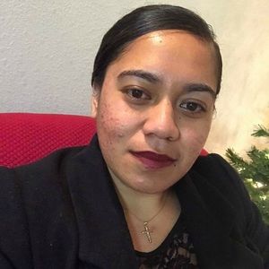 Meet your Posher, Ana